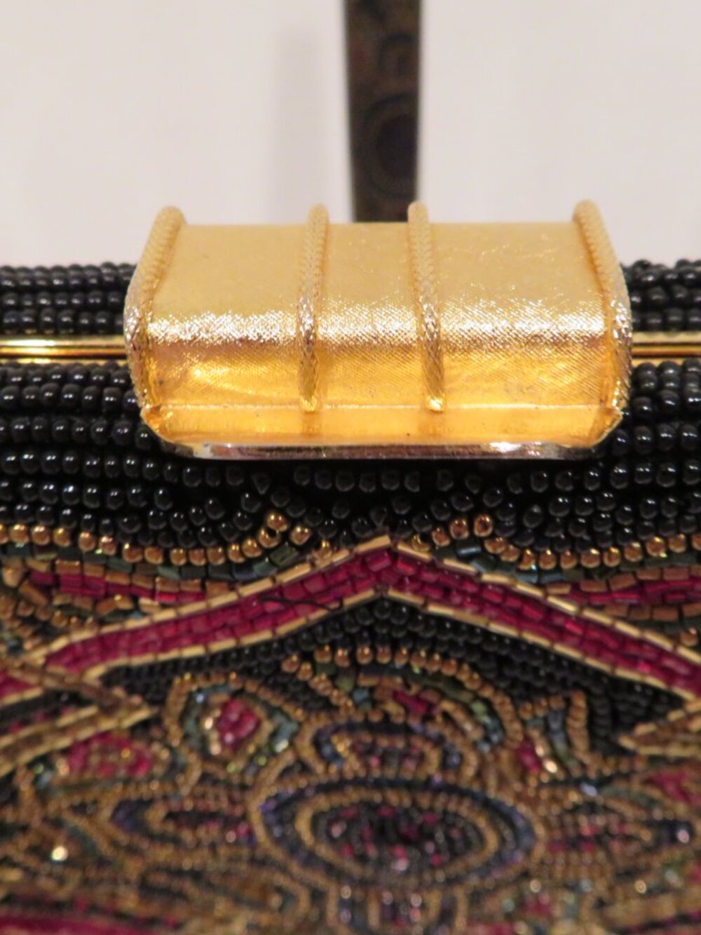 Walborg Black Red Iridescent Beaded Ornate Purse - Picture 3 of 16